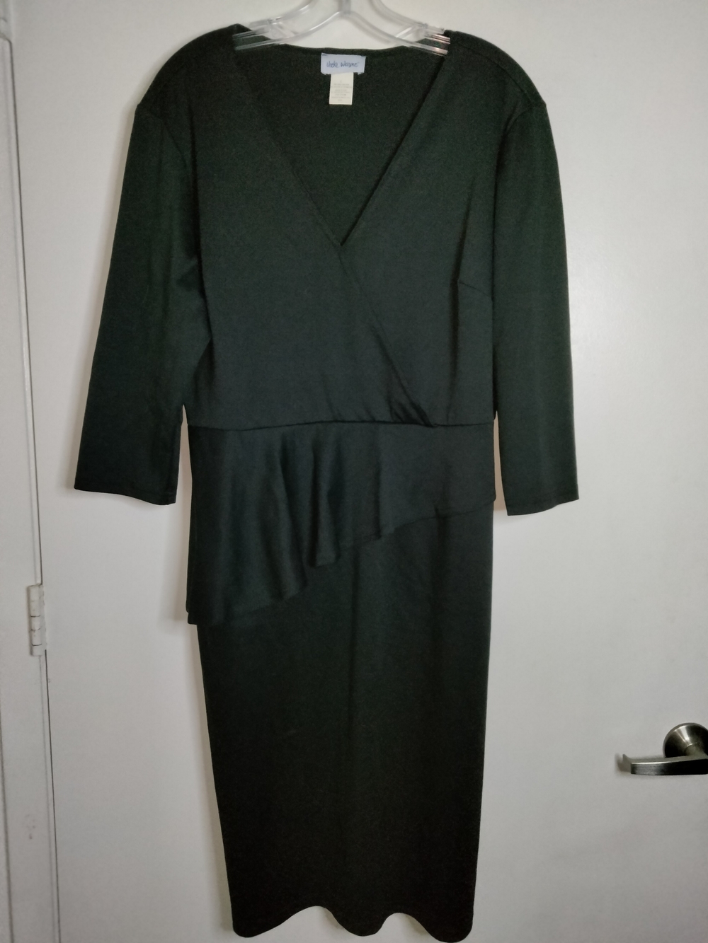 Vicki Wayne - L- Elegant Black Stretch Midi Wrap Dress with Asymmetrical Peplum